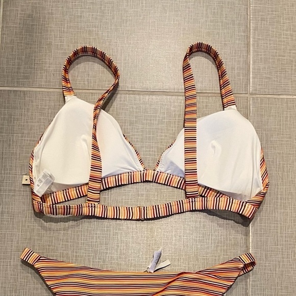 Madewell Ribbed Triangle Bikini Top in Ombré Stripe - Picture 3 of 8